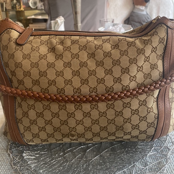 Gucci Handbag EUC! - Picture 11 of 12